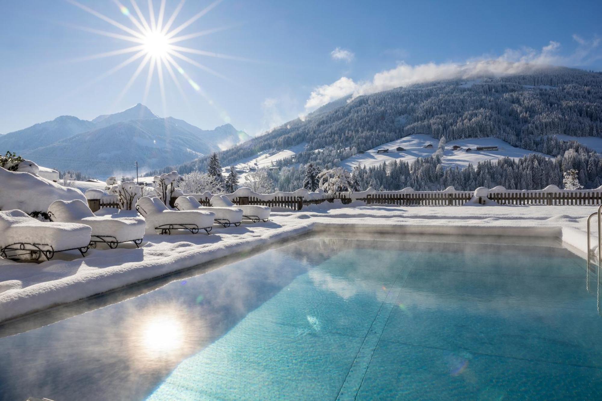 Alpbacherhof Mountain & Spa Resort エクステリア 写真