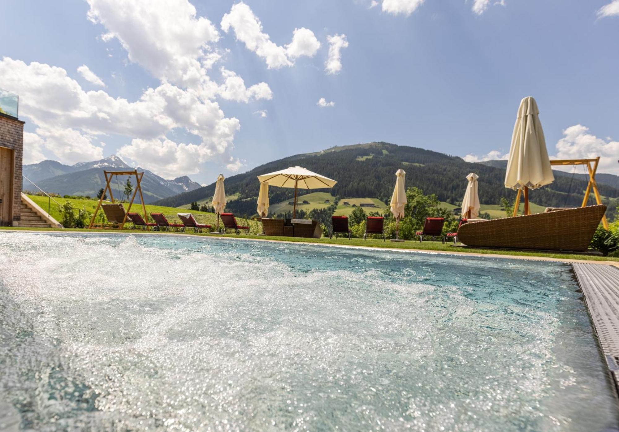 Alpbacherhof Mountain & Spa Resort エクステリア 写真