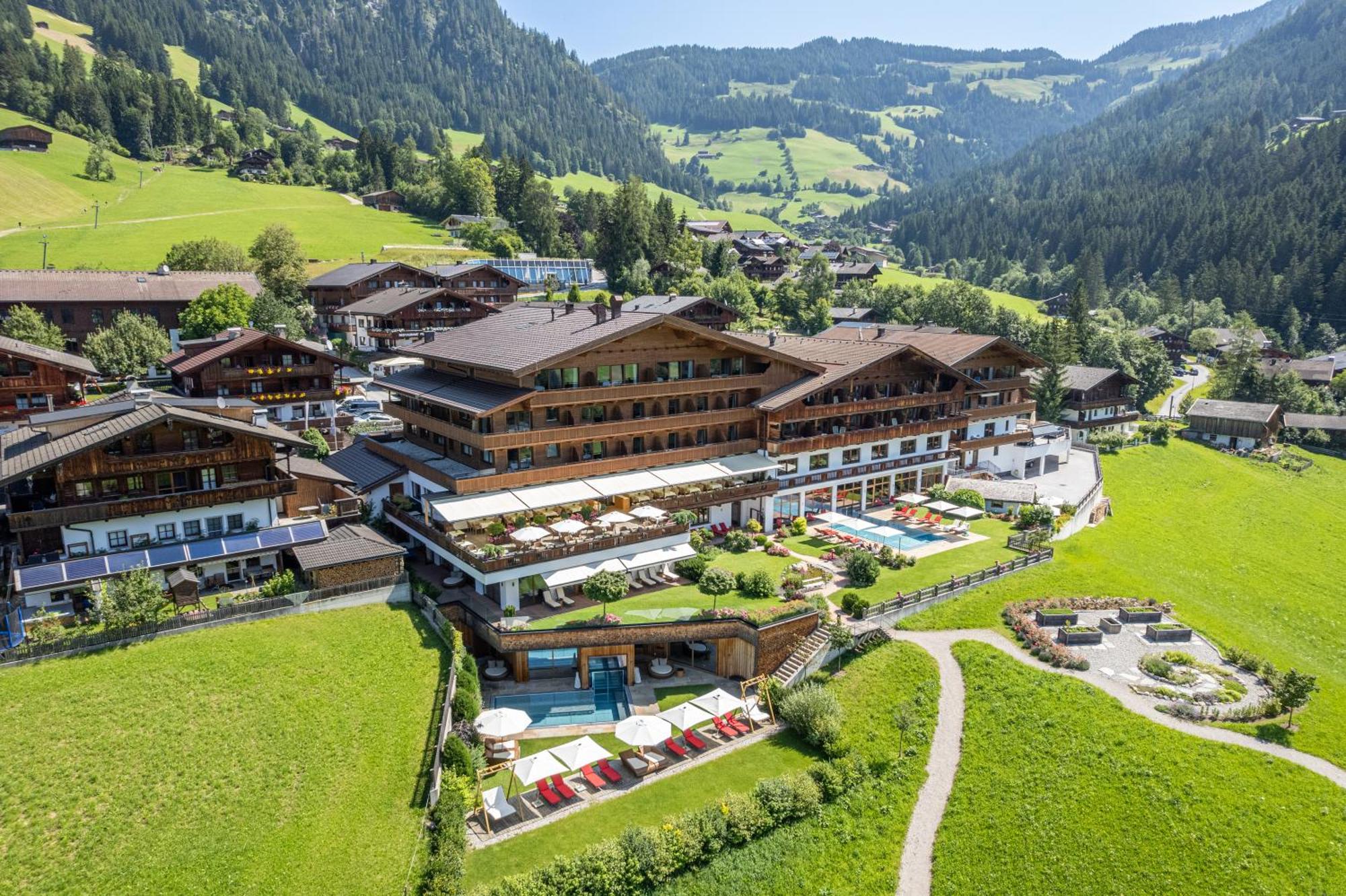 Alpbacherhof Mountain & Spa Resort エクステリア 写真